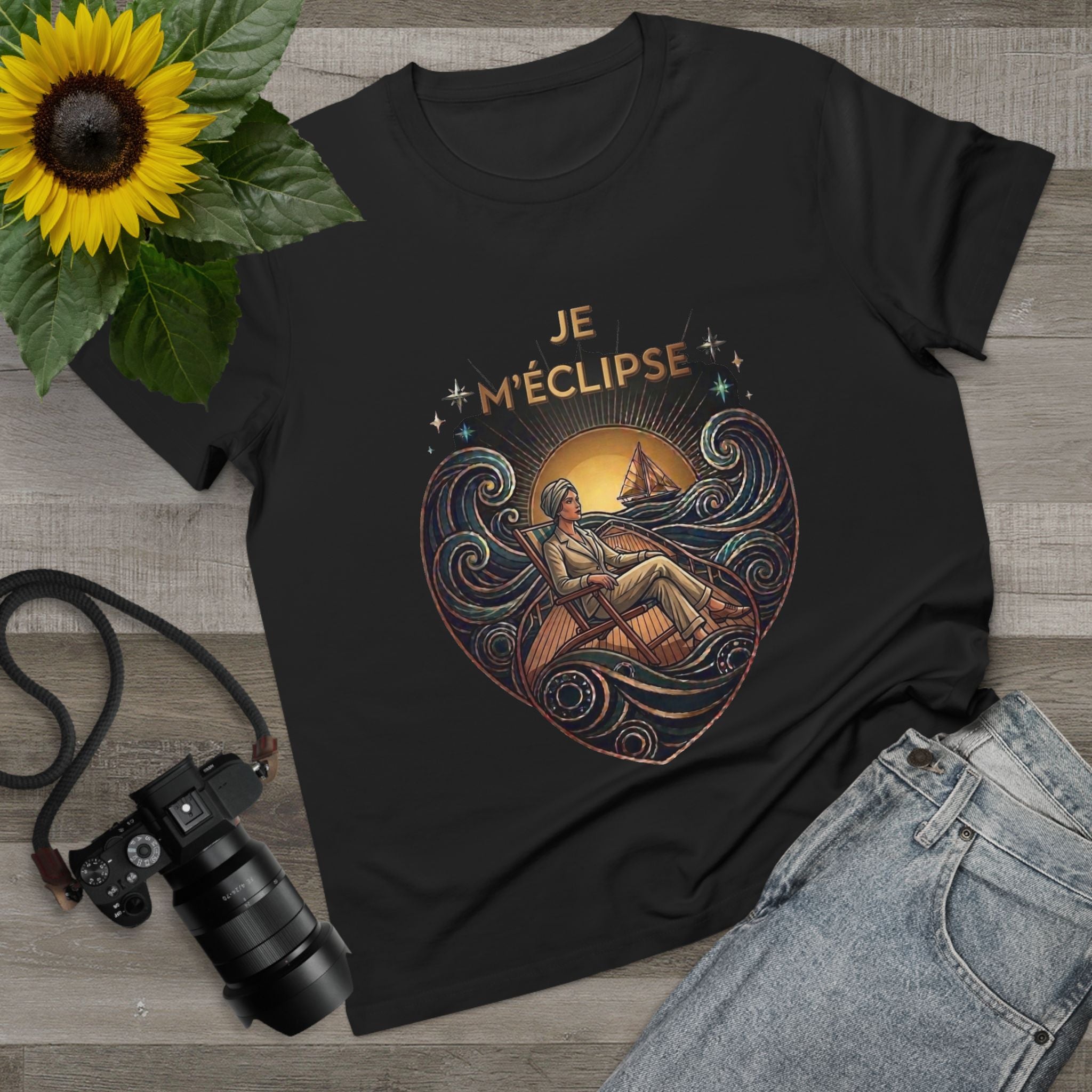 J'aime La Mer - I Slip Away Canvas Tee