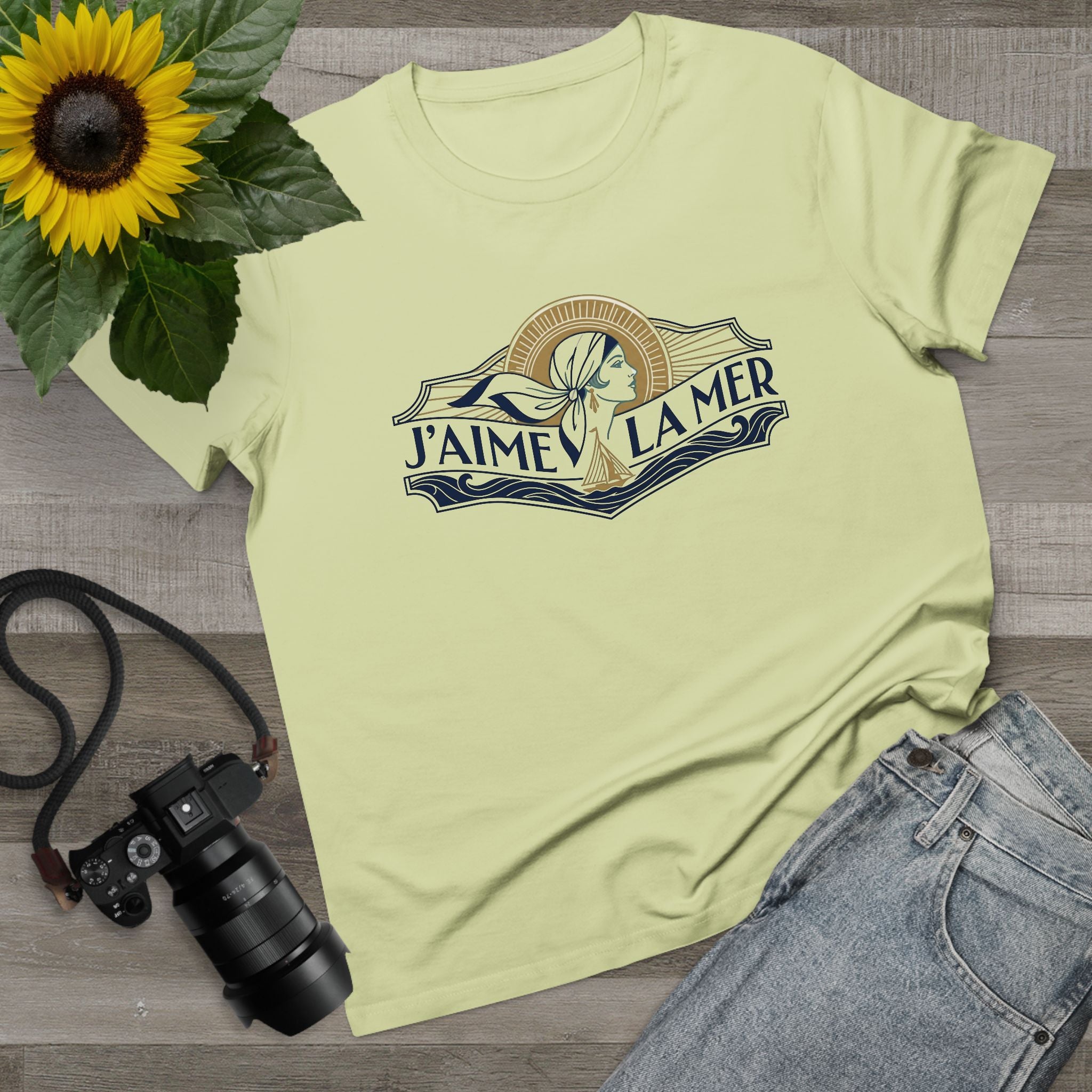 J'aime La Mer - Art Deco Lady Crest Tee