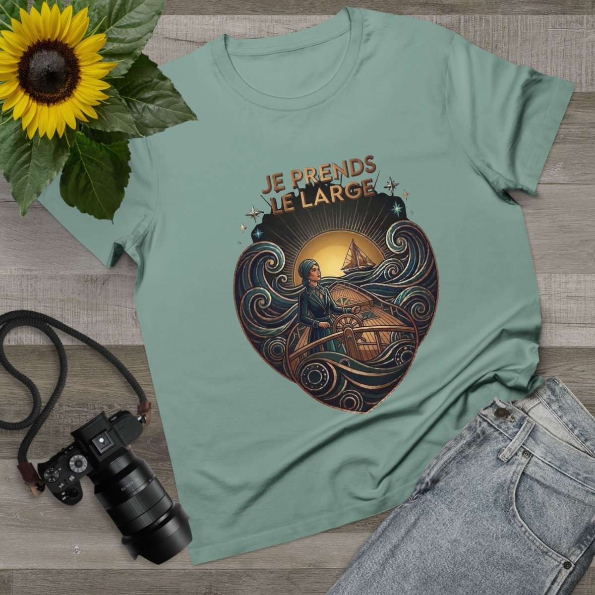 J'aime La Mer - Escape to the Sea Canvas Tee - Deck Mode